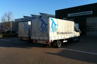 open laadbak met huif bis