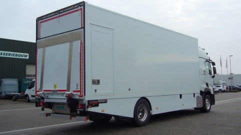gesloten laadbak delta logistiek
